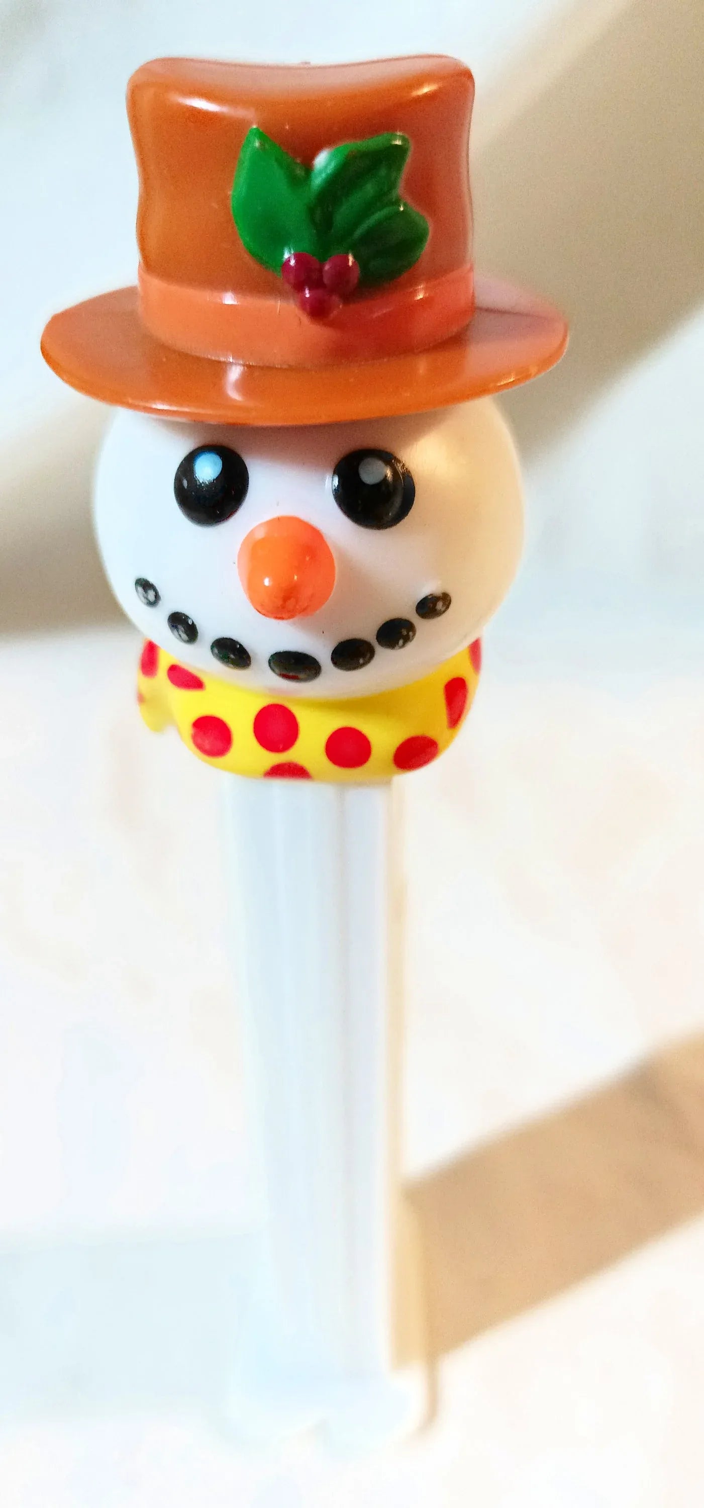 Pez Classic Snowman Holiday Christmas Candy Dispenser 2002 - TulipStuff
