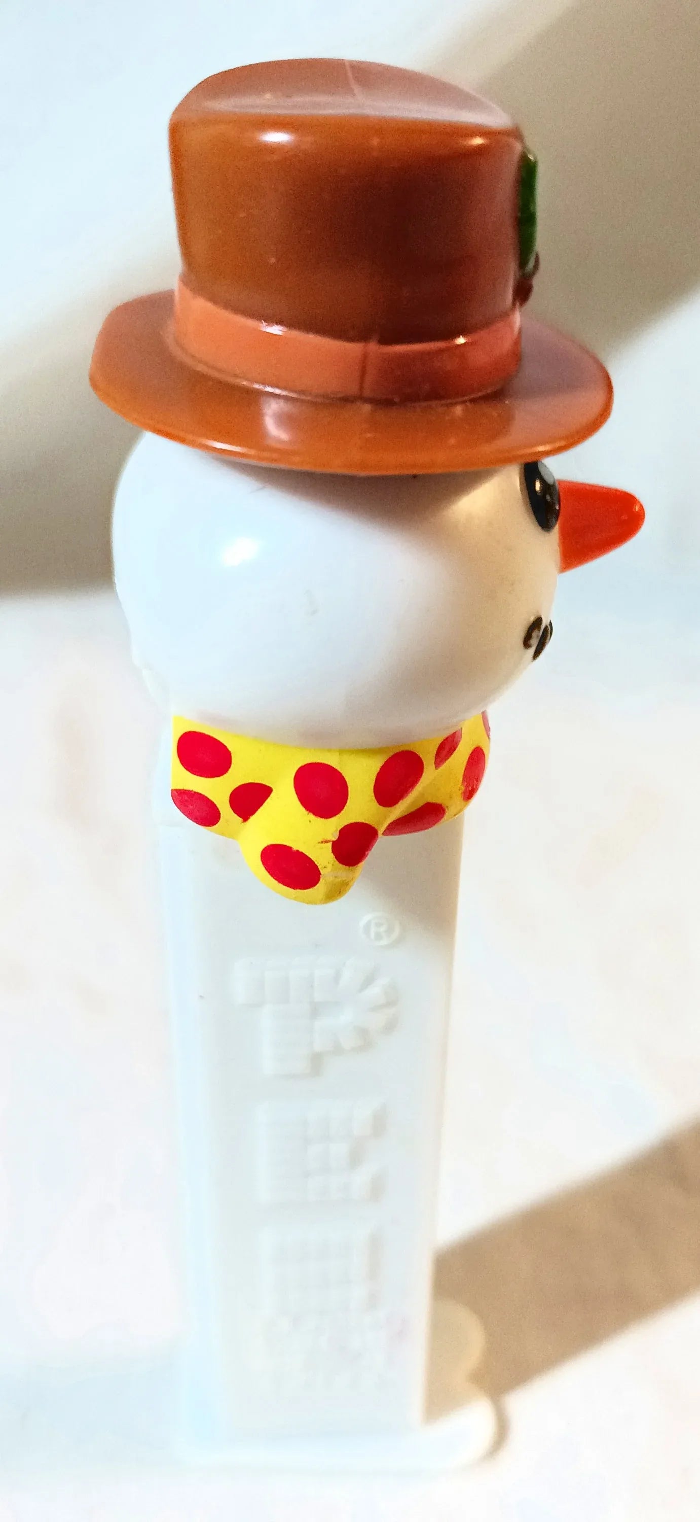 Pez Classic Snowman Holiday Christmas Candy Dispenser 2002 - TulipStuff