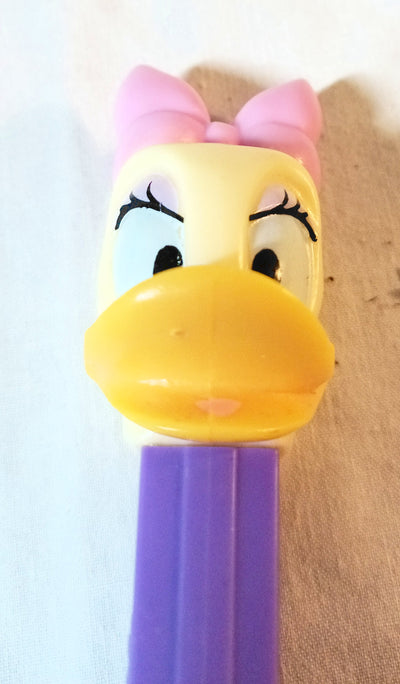 Pez Daisy Duck Candy Dispenser Purple Hungary 1997 - TulipStuff