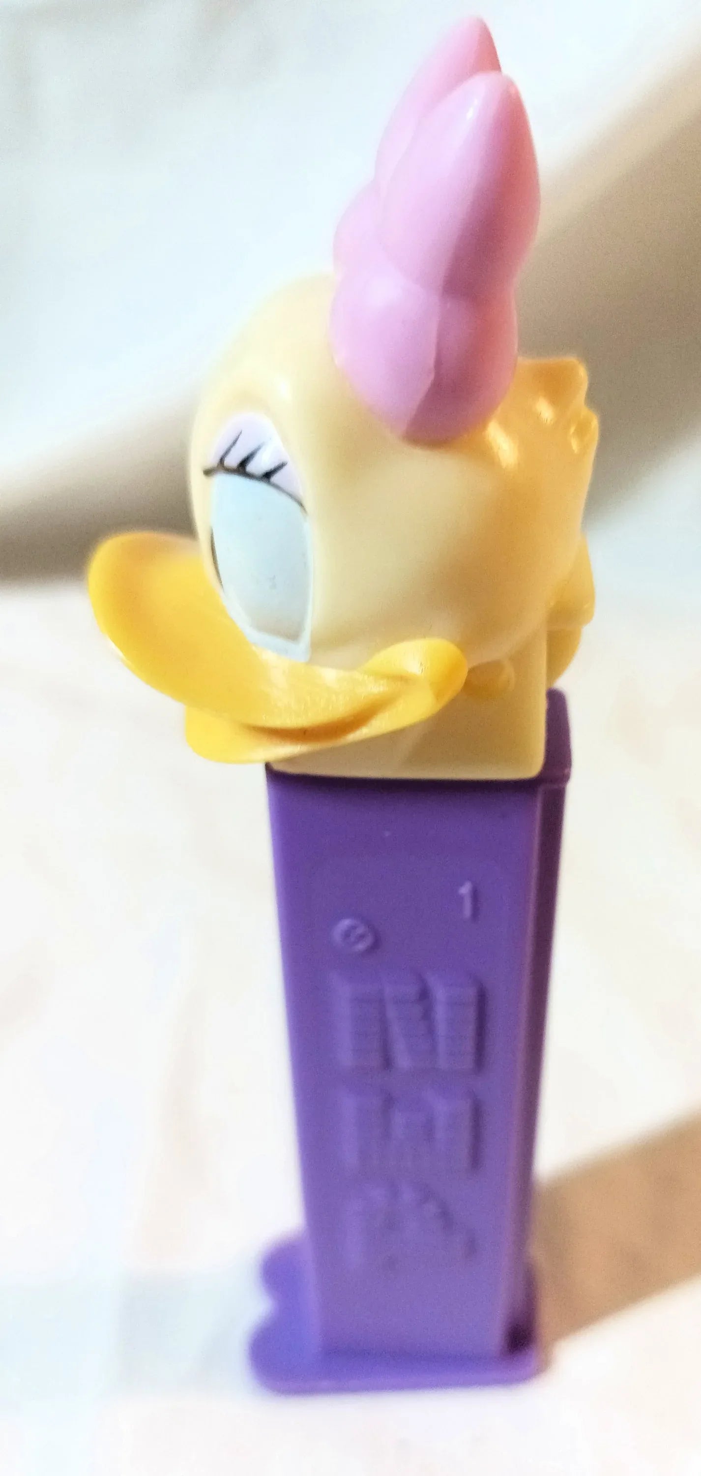 Pez Daisy Duck Candy Dispenser Purple Hungary 1997 - TulipStuff
