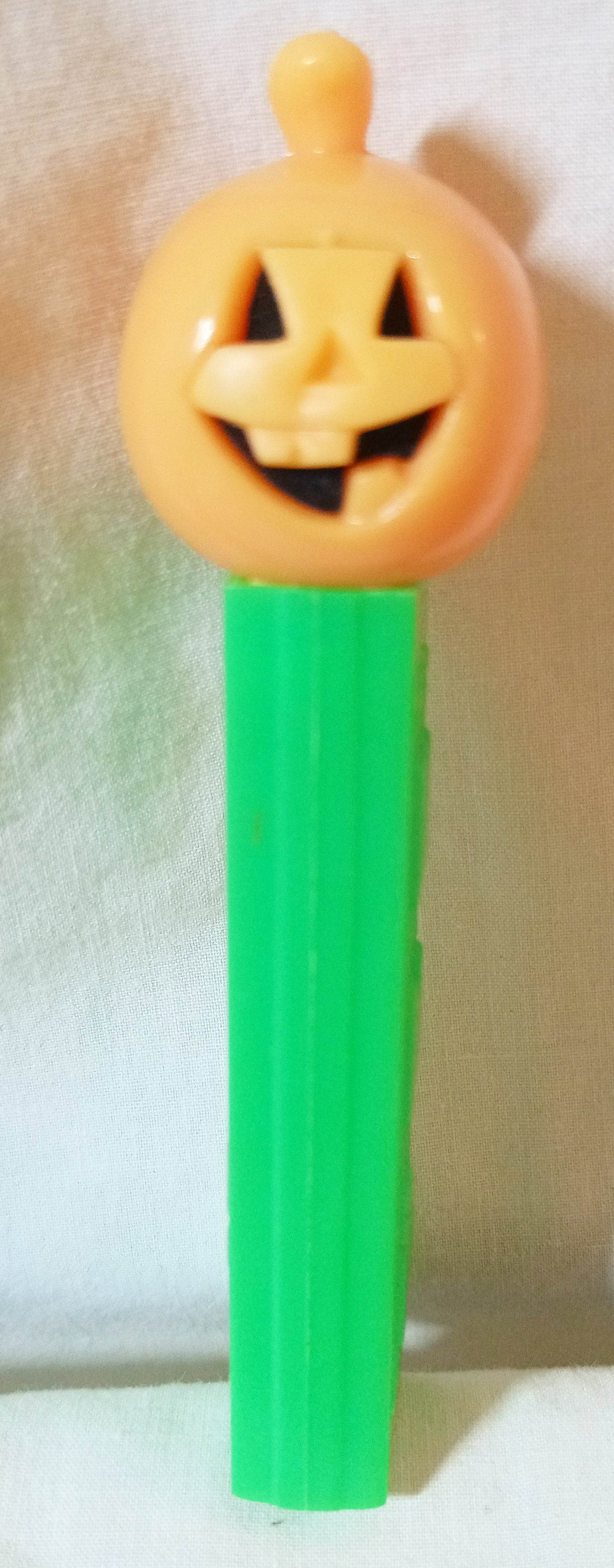 Pez Jack-O-Lantern Pumpkin Candy Dispenser Austria 1981 No Feet - TulipStuff