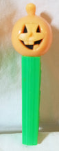 Load image into Gallery viewer, Pez Jack-O-Lantern Pumpkin Candy Dispenser Austria 1981 No Feet - TulipStuff
