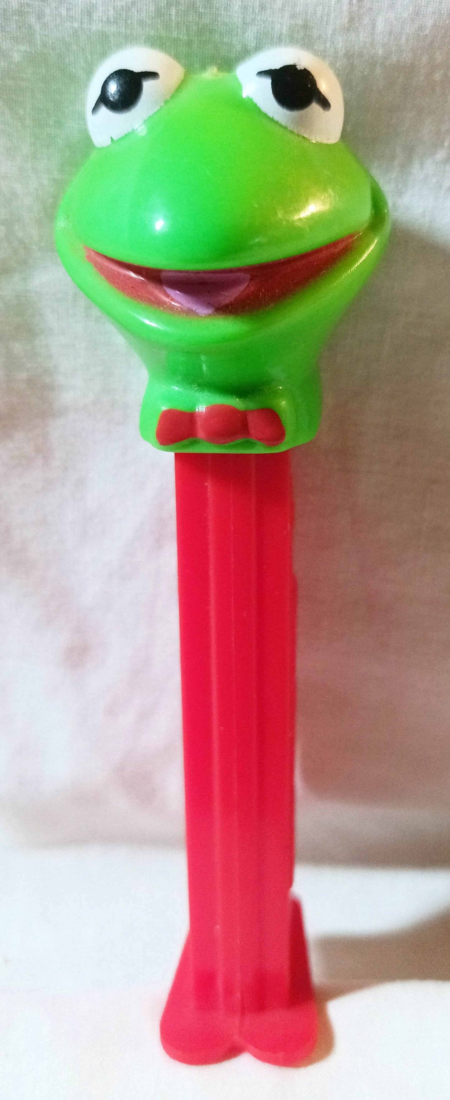 Pez Kermit The Frog Muppets Candy Dispenser Hungary 1991 - TulipStuff
