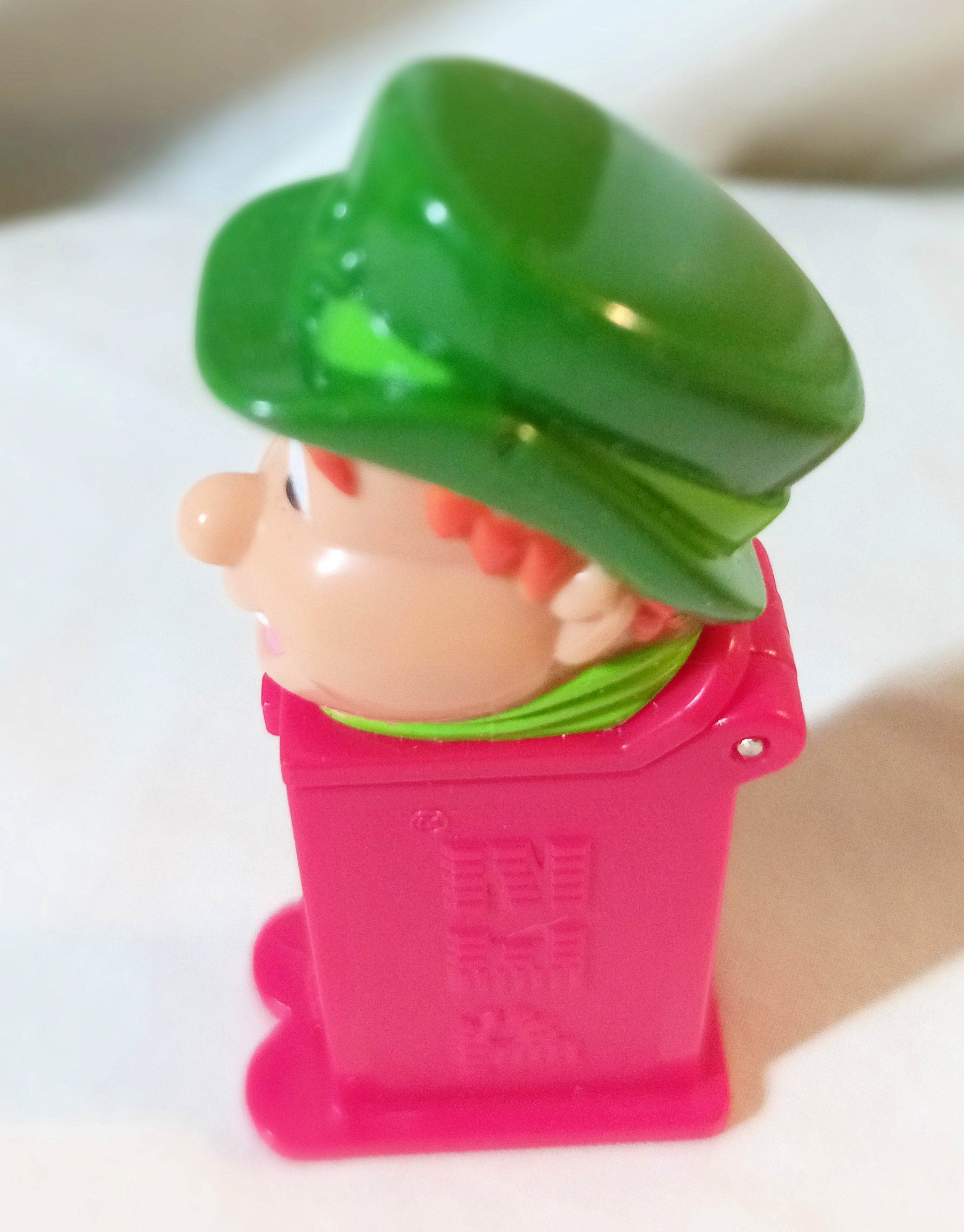 Pez Licky Charms Leprechaun General Mills Mini Candy Dispenser 2001 - TulipStuff