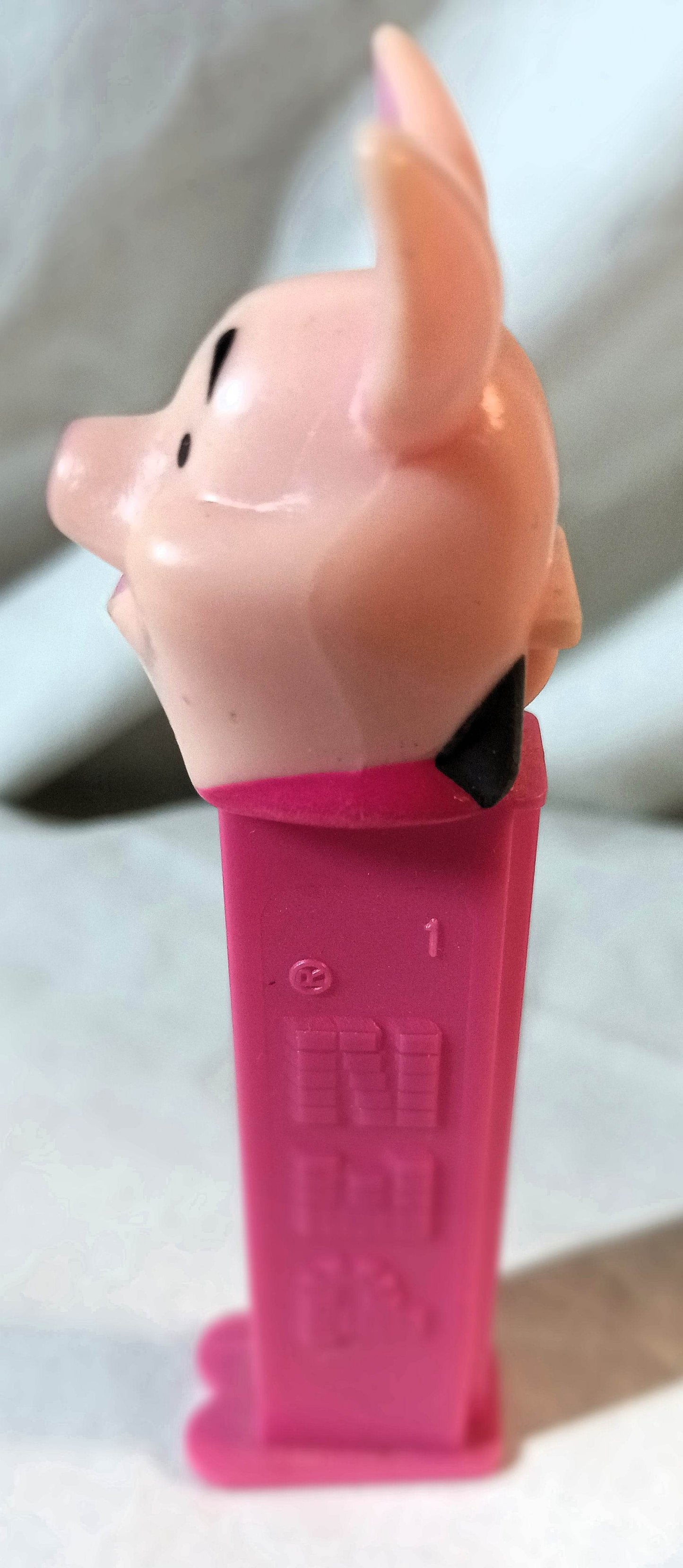 Pez Piglet from Winnie the Pooh Candy Dispenser Hungary 2001 - TulipStuff