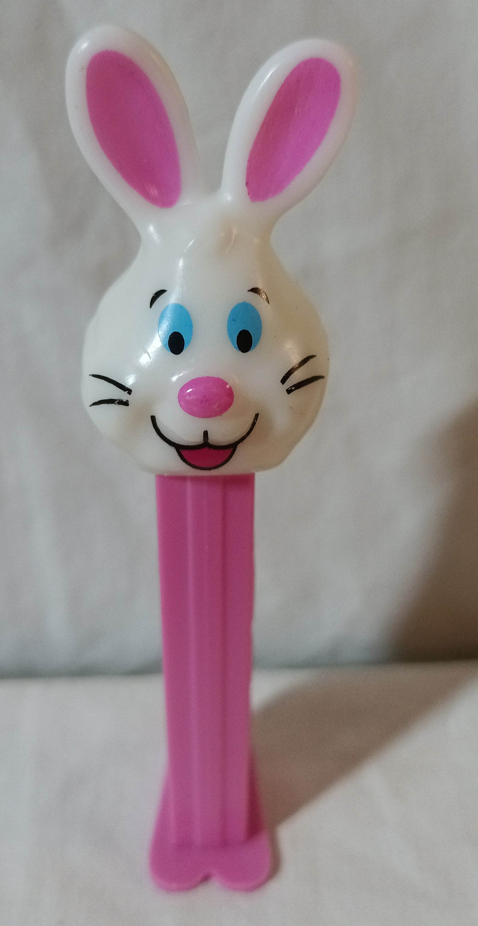 Pez Rabbit E Easter Bunny Candy Dispenser Slovenia 1999 - TulipStuff