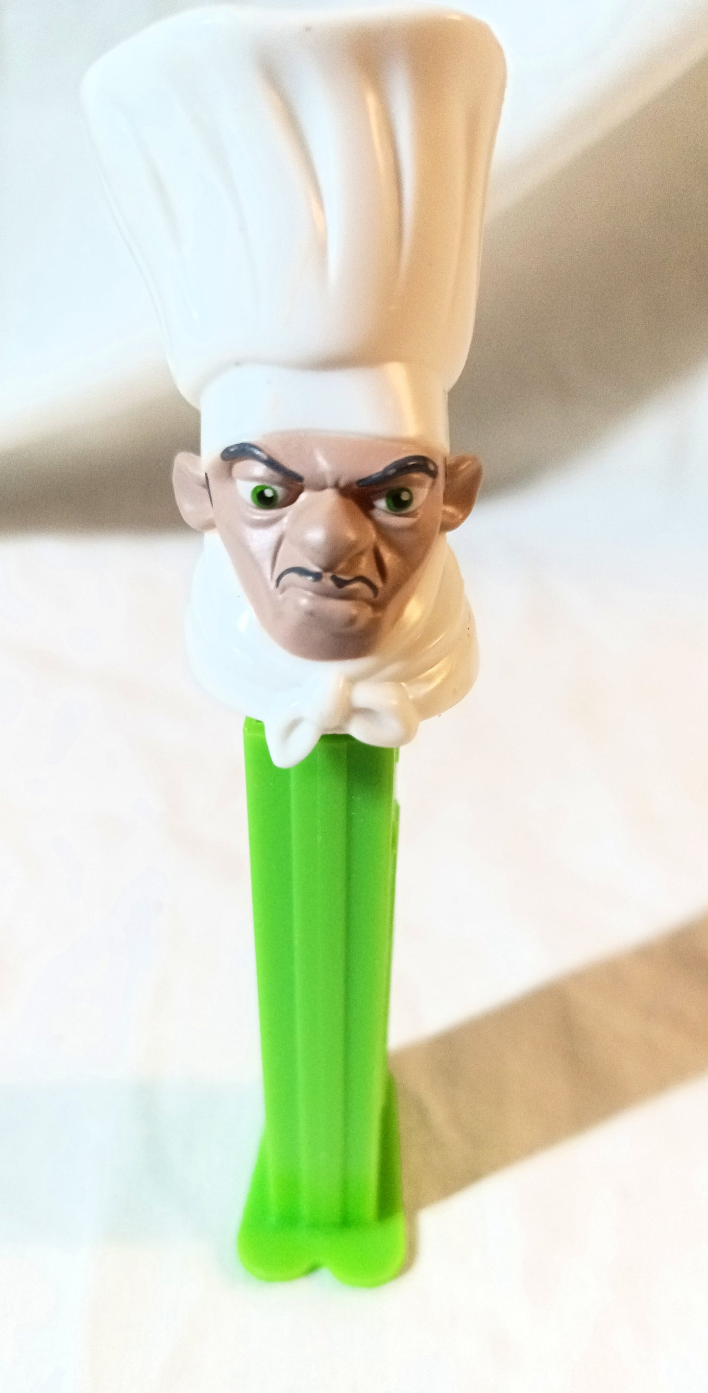 Pez Ratatouille Chef Skinner Disney Pixar Candy Dispenser 2007 - TulipStuff