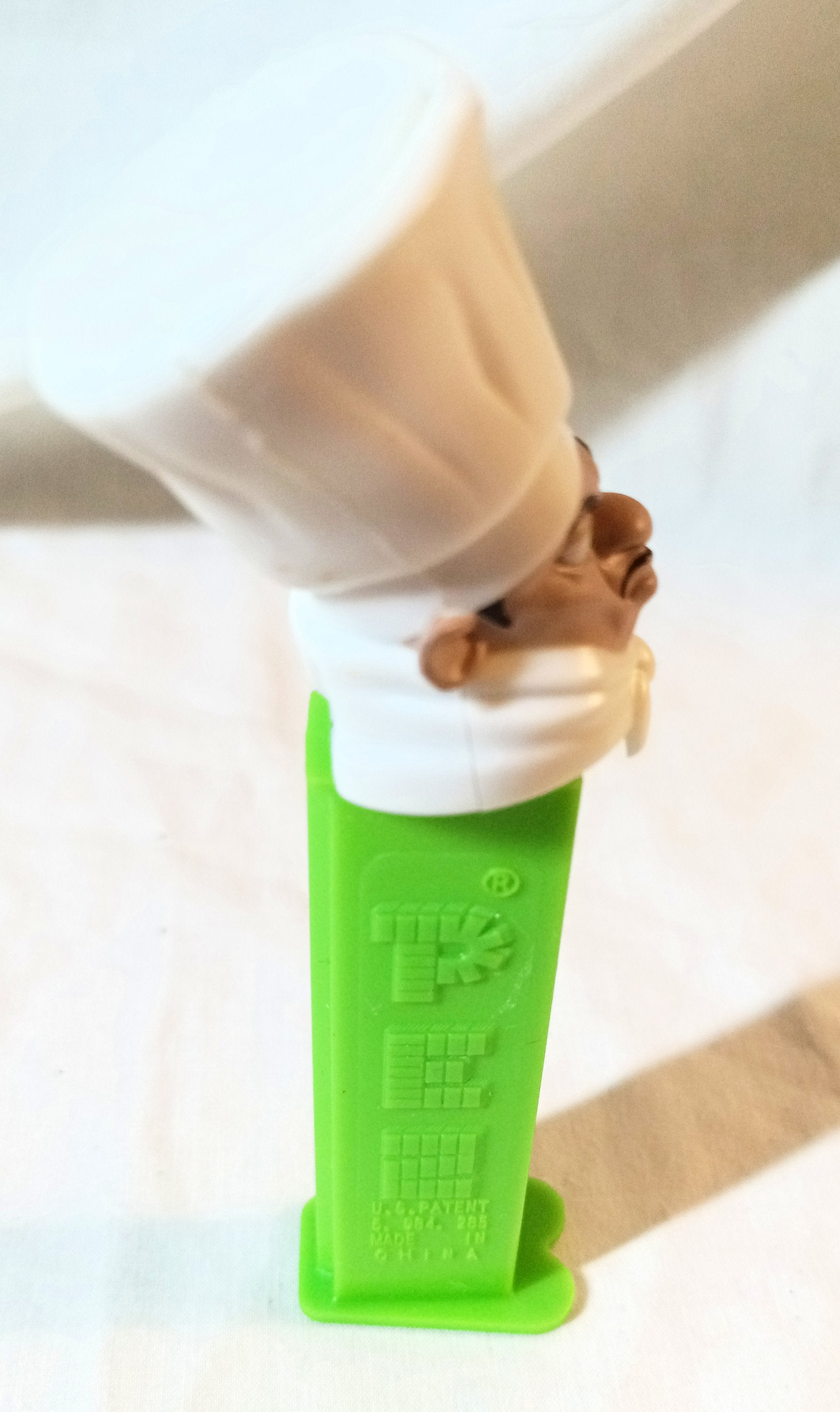 Pez Ratatouille Chef Skinner Disney Pixar Candy Dispenser 2007 - TulipStuff