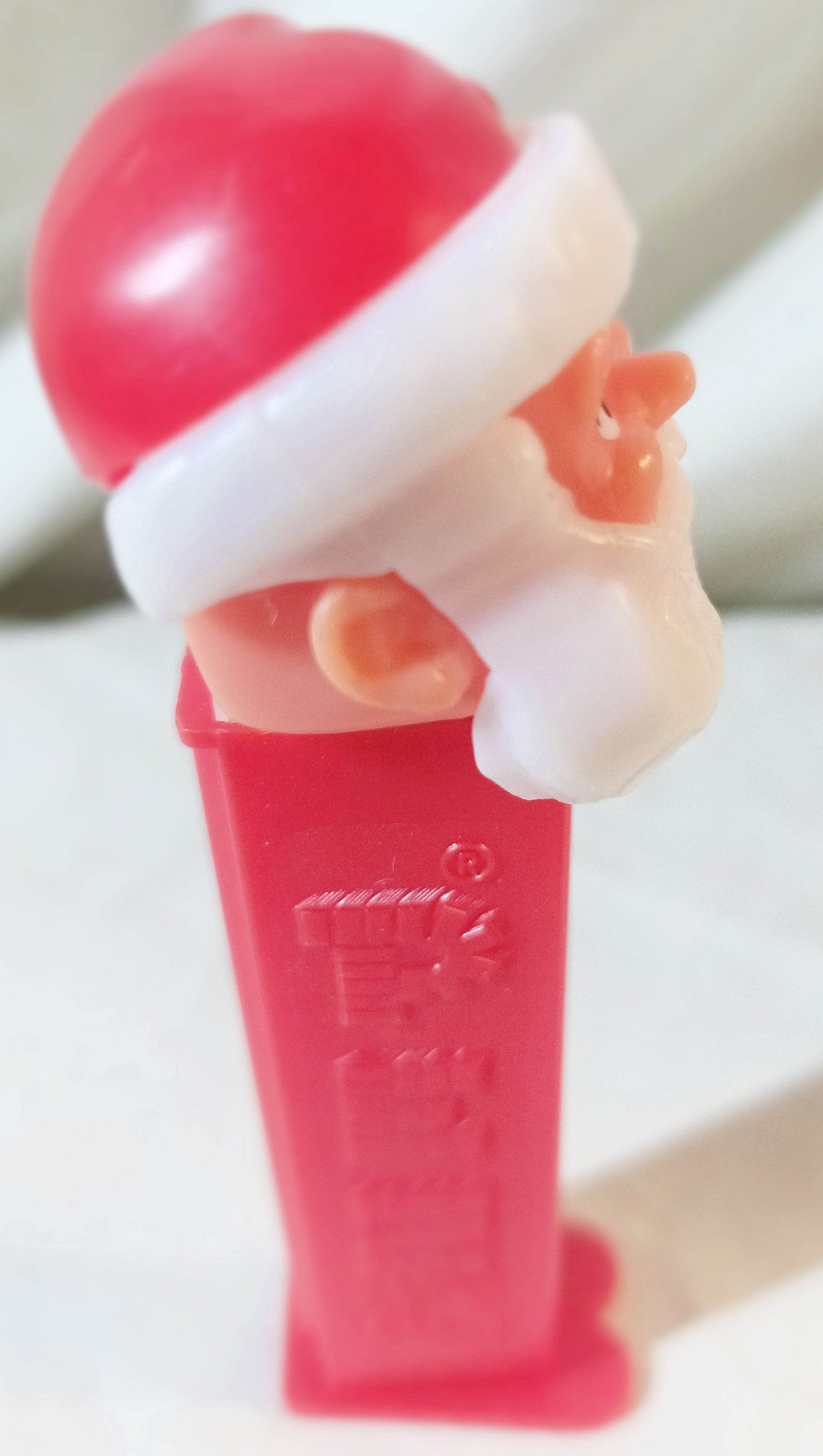 Pez Santa Claus C Christmas Holiday Candy Dispenser Slovenia 1996 - TulipStuff