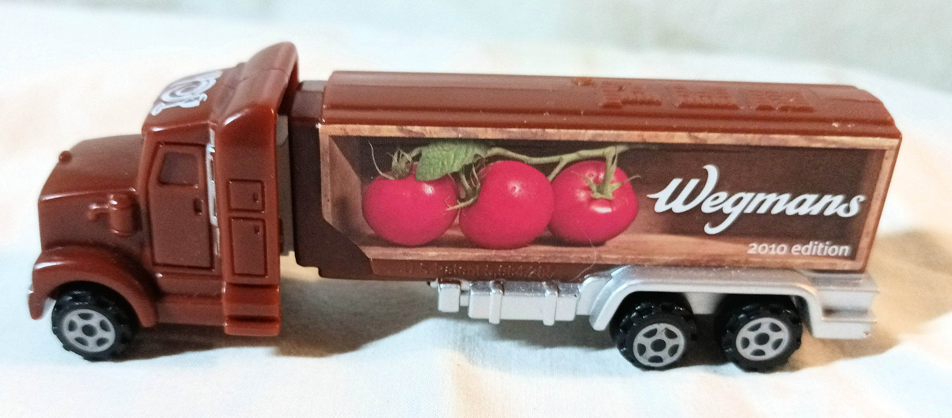 Pez Wegmans Truck Candy Dispenser Fresh Tomatoes 2010 - TulipStuff