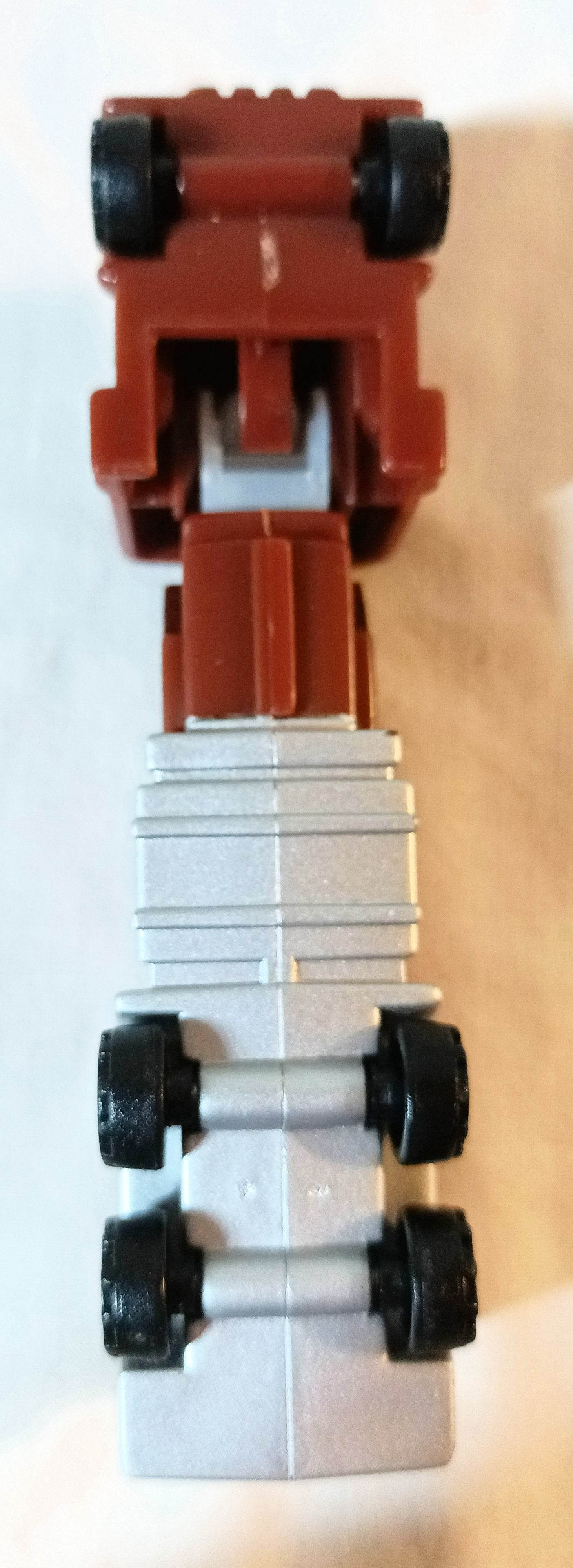 Pez Wegmans Truck Candy Dispenser Fresh Tomatoes 2010 - TulipStuff