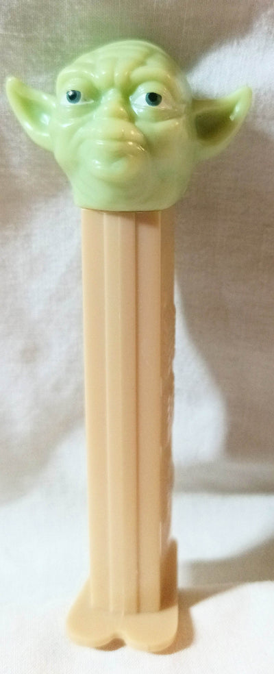 Pez Star Wars Yoda LucasFilm Candy Dispenser Slovenia 1997 - TulipStuff