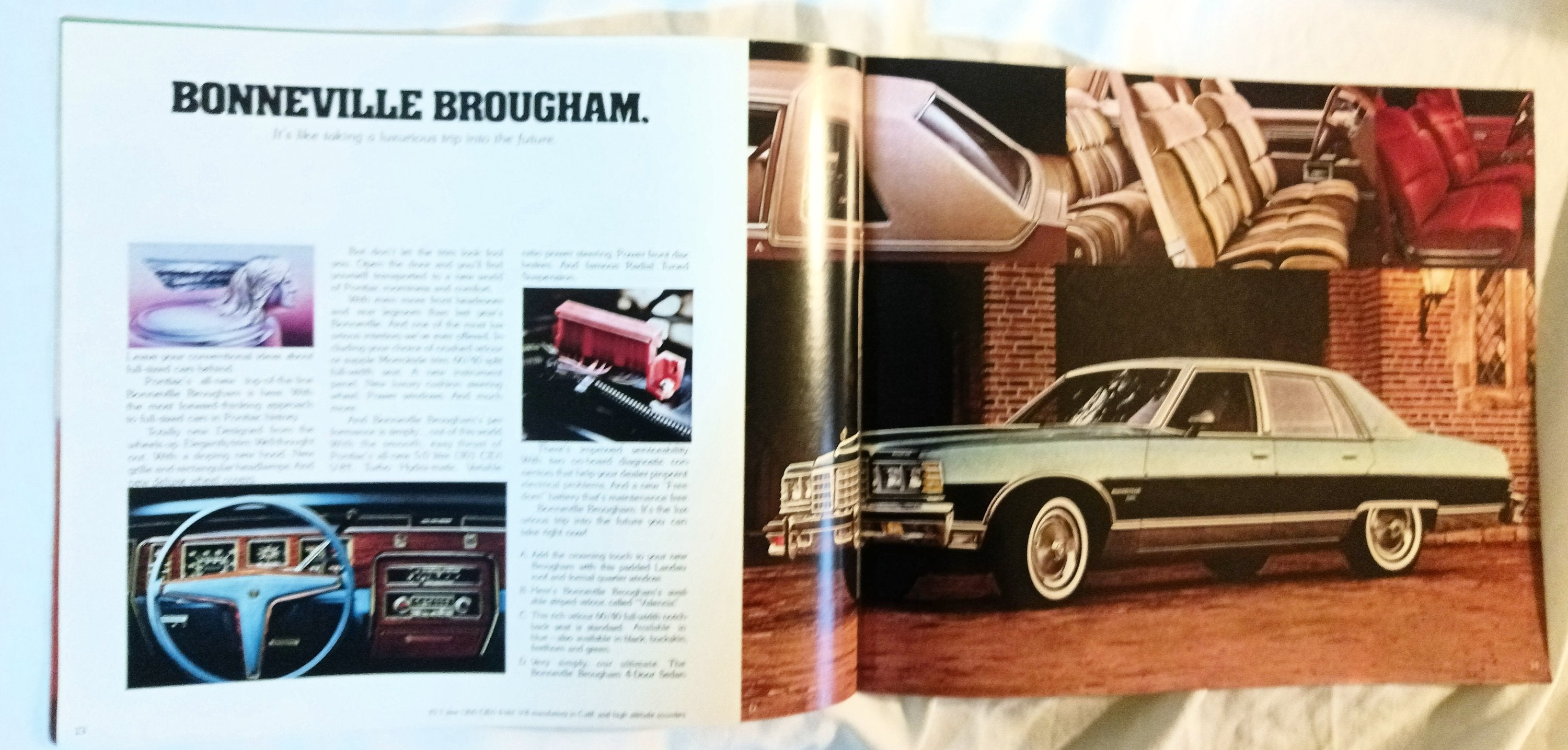 MARKⅡ パンフレット 1977年 Pontiac 1977 Dealer Showroom Sales Brochure 50th Anniversary