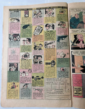 Load image into Gallery viewer, Porky Pig And Bugs Bunny Issue #69 Comic Book Whitman August 1976 - TulipStuff
