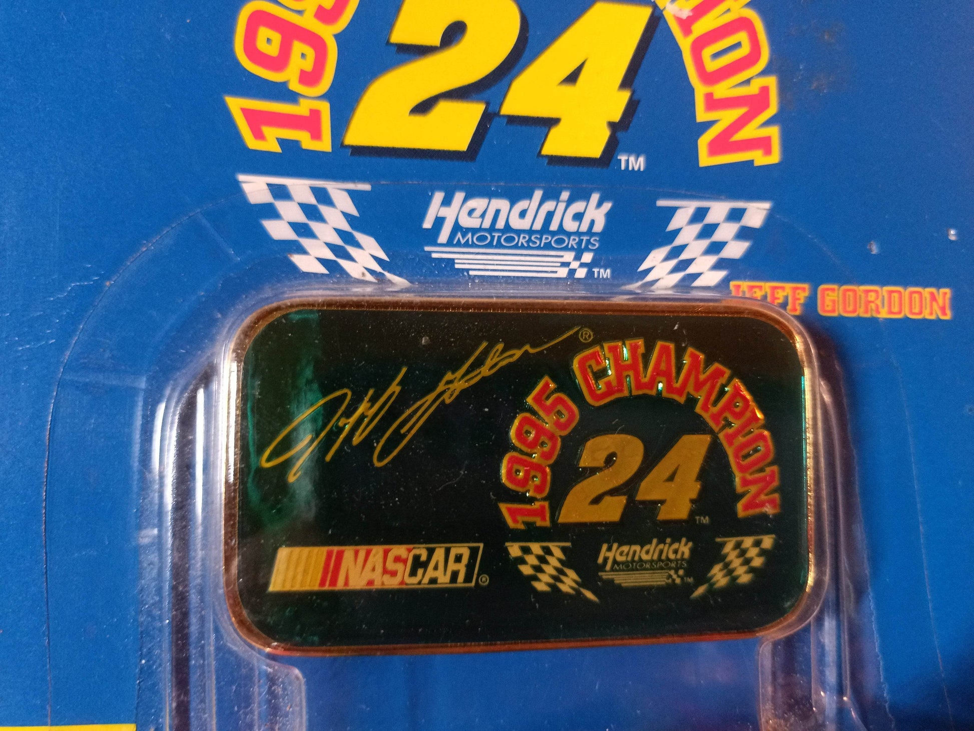 Racing Champions 1995 Champions Jeff Gordon #24 DuPont Hendrick - TulipStuff