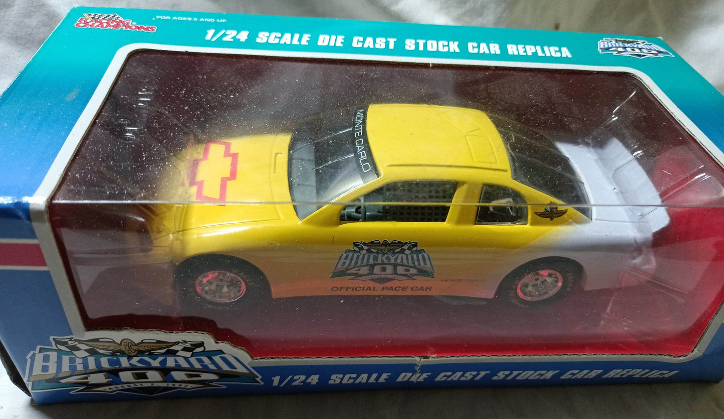 Racing Champions Brickyard 400 1997 Official Pace Car Monte Carlo 1:24 - TulipStuff