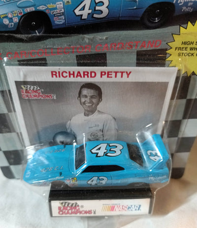 Racing Champions Racing Superstars Richard Petty Plymouth Superbird 1991 - TulipStuff
