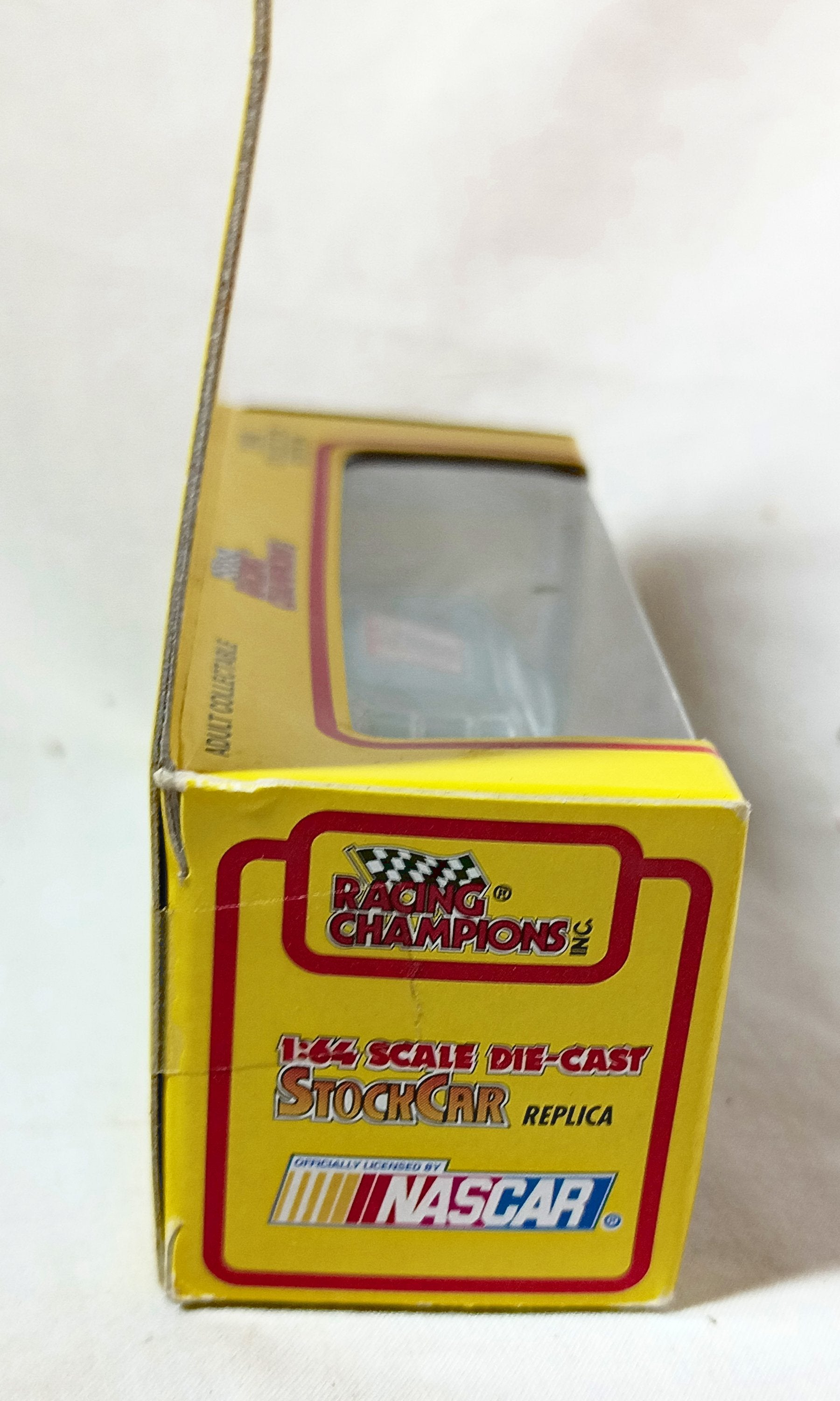 Racing Champions 1994 Collector Edition Darrell Waltrip #17 Western Auto - TulipStuff