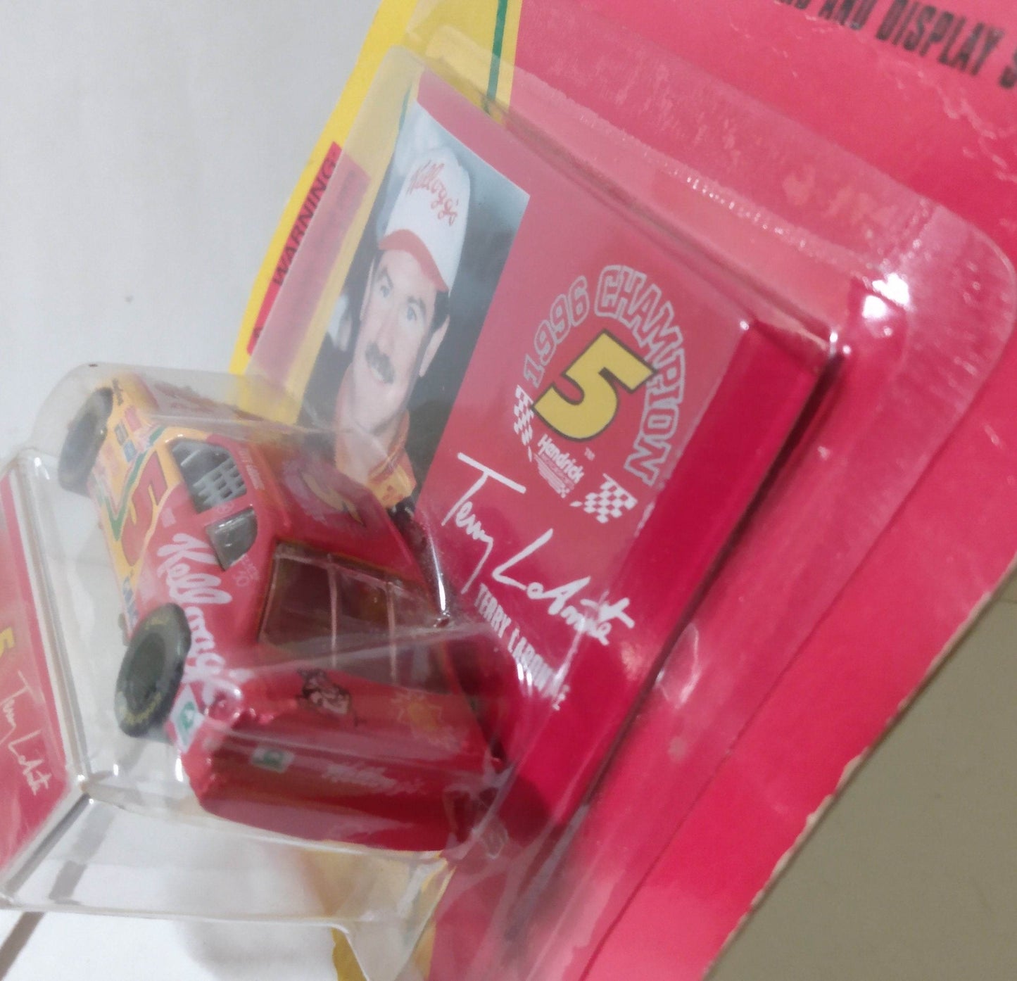 Racing Champions 1996 Terry Labonte Kelloggs Monte Carlo Stock Car - TulipStuff