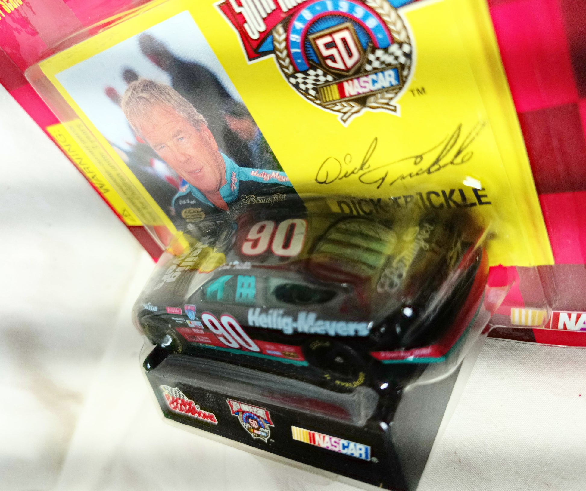 Racing Champions Nascar 1998 Dick Trickle #90 Heilig-Meyers Taurus - TulipStuff