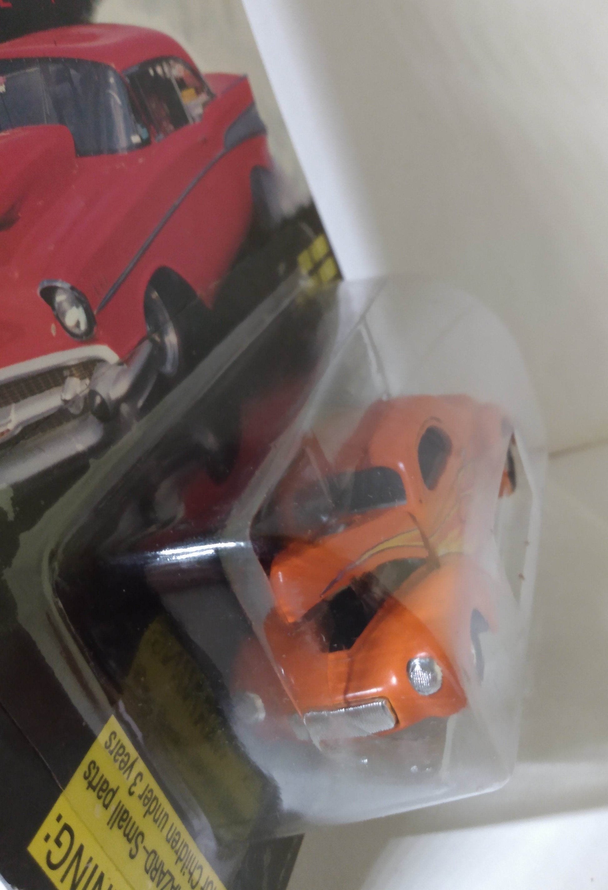 Racing Champions Hot Rod Magazine '978 '41 Willys Coupe ltd ed - TulipStuff