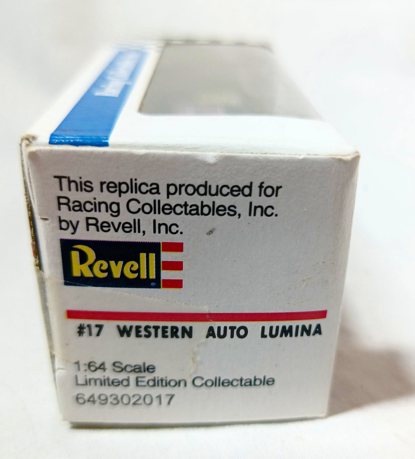 Racing Collectables by Revell Darrell Waltrip 1992 Western Auto Lumina - TulipStuff