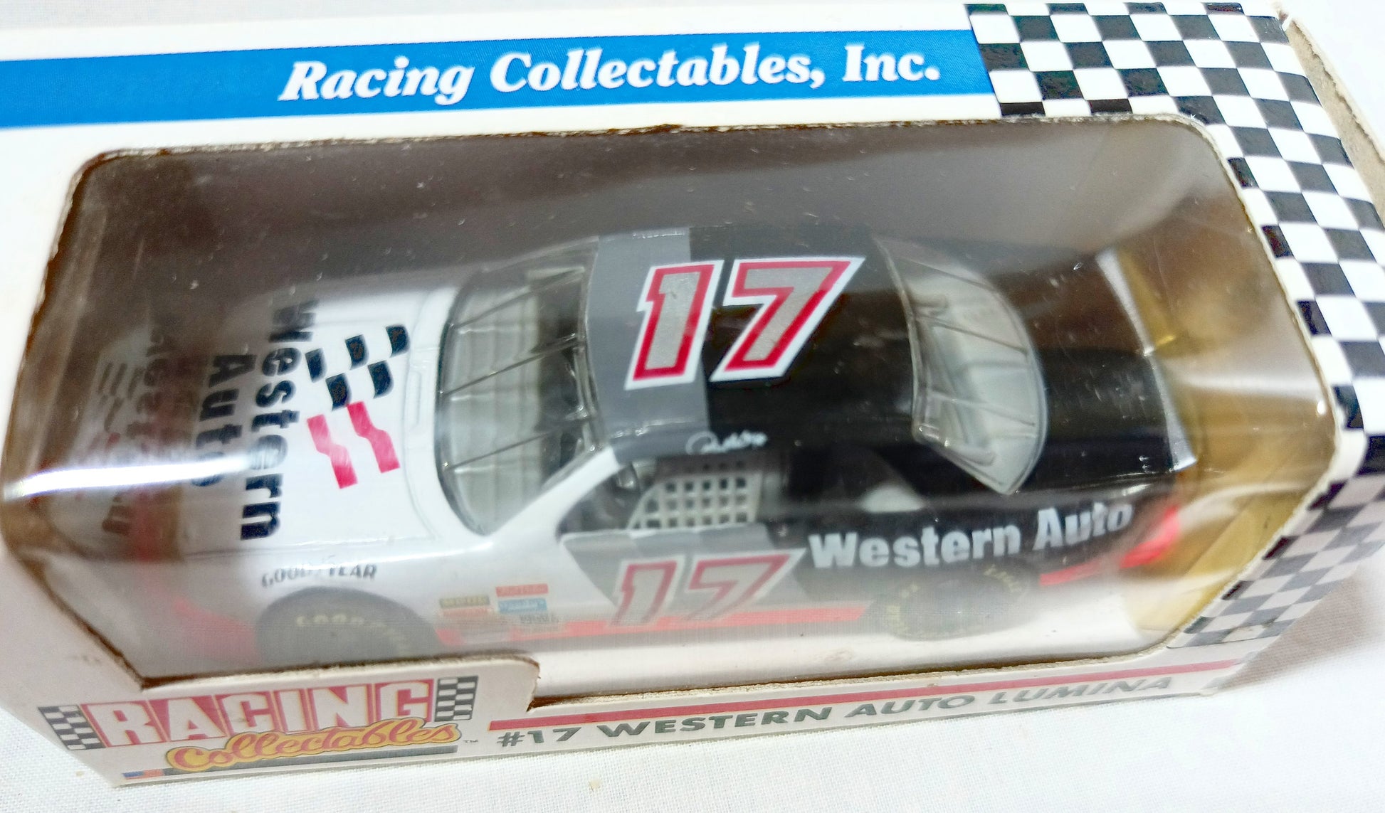 Racing Collectables by Revell Darrell Waltrip 1992 Western Auto Lumina - TulipStuff