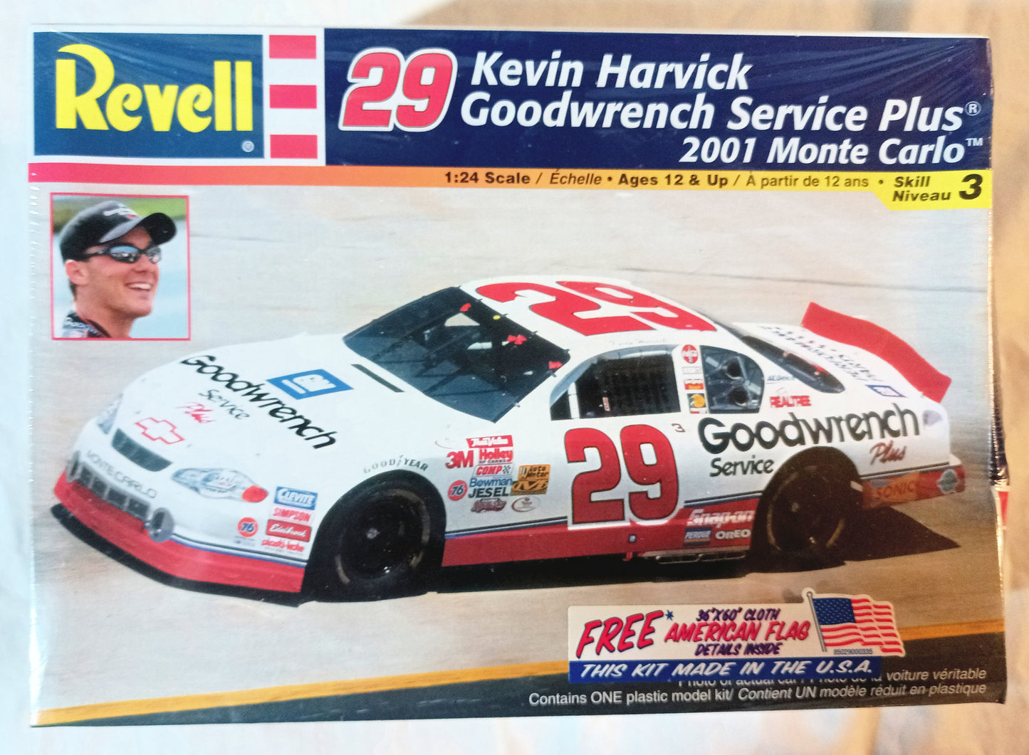 Revell Kevin Harvick Goodwrench 2001 Monte Carlo 1:24 Scale Model Kit - TulipStuff