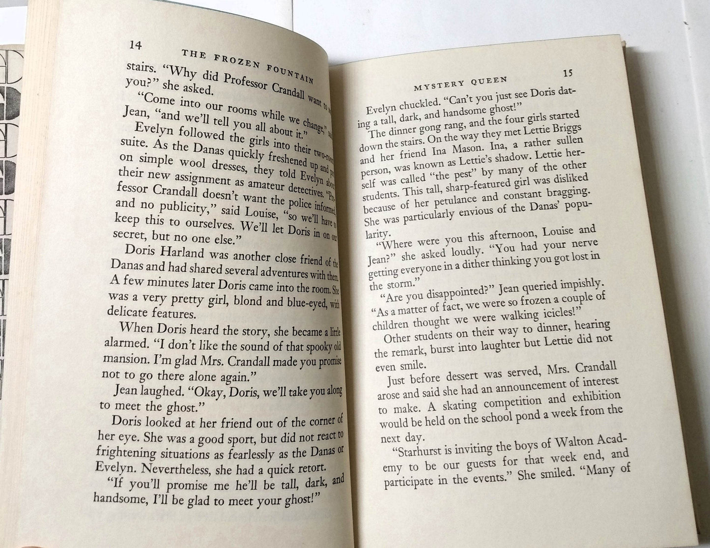 The Riddle Of The Frozen Fountain Dana Girls Mystery #2 Carolyn Keene 1972 - TulipStuff