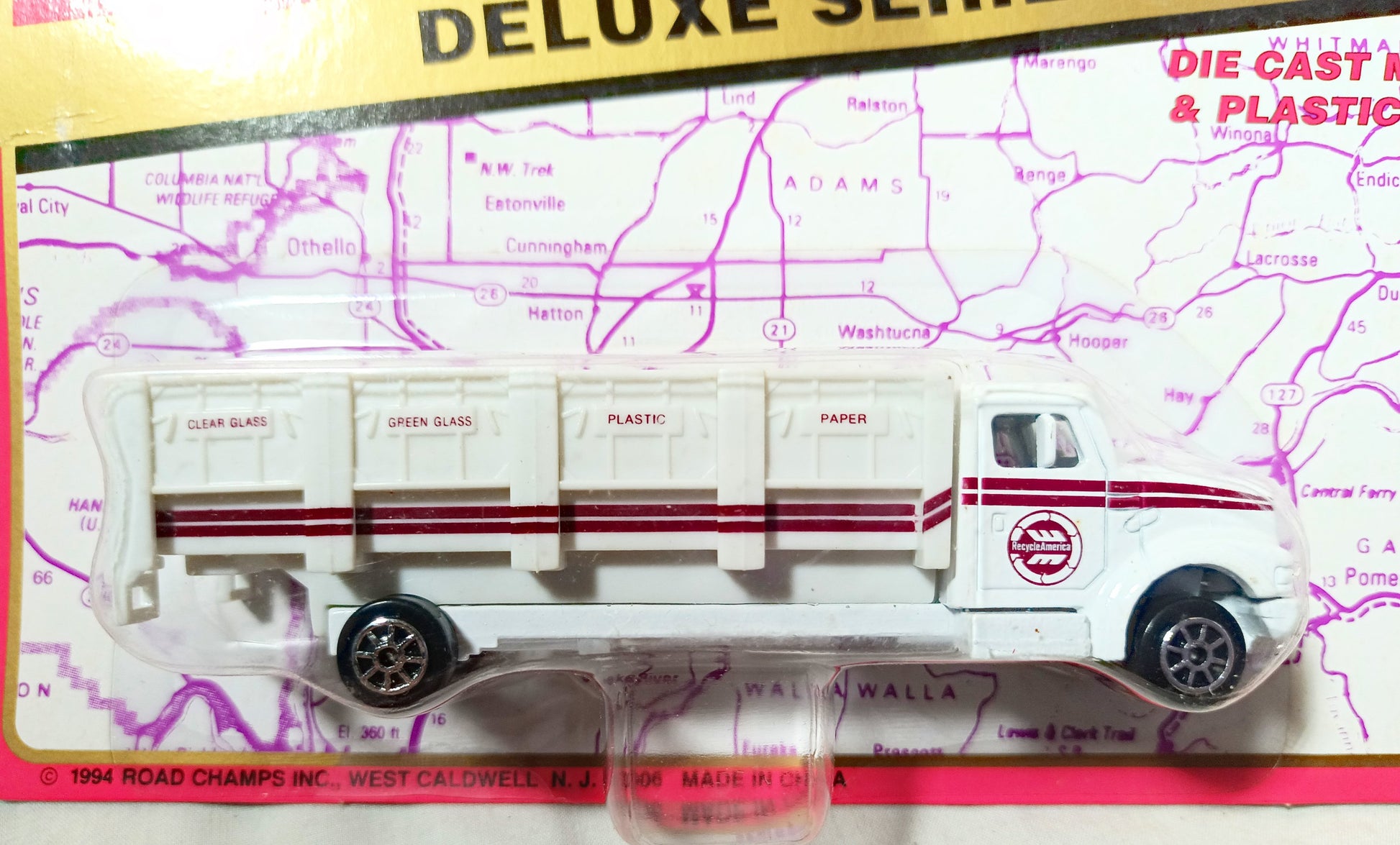 Road Champs 5900 Deluxe Series Recycle Truck Recycle America 1994 - TulipStuff