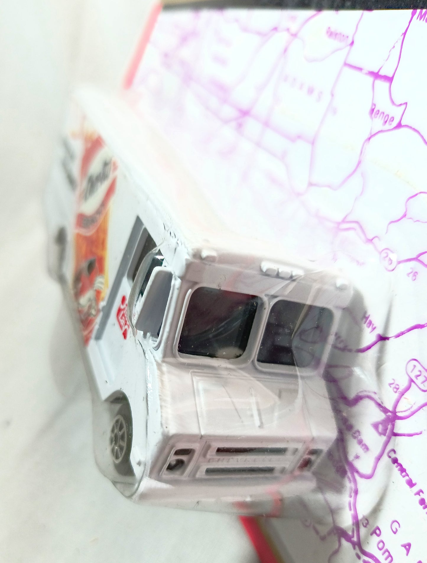 Road Champs 5900 Deluxe Series Cheetos Frito Lay Step Van 1994 - TulipStuff