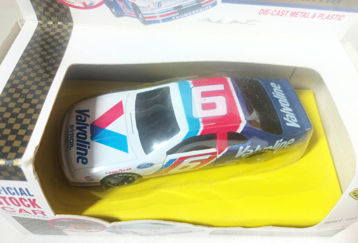 Road Champs Stock Car Collection Mark Martin Valvoline Ford 1992 1:43 - TulipStuff