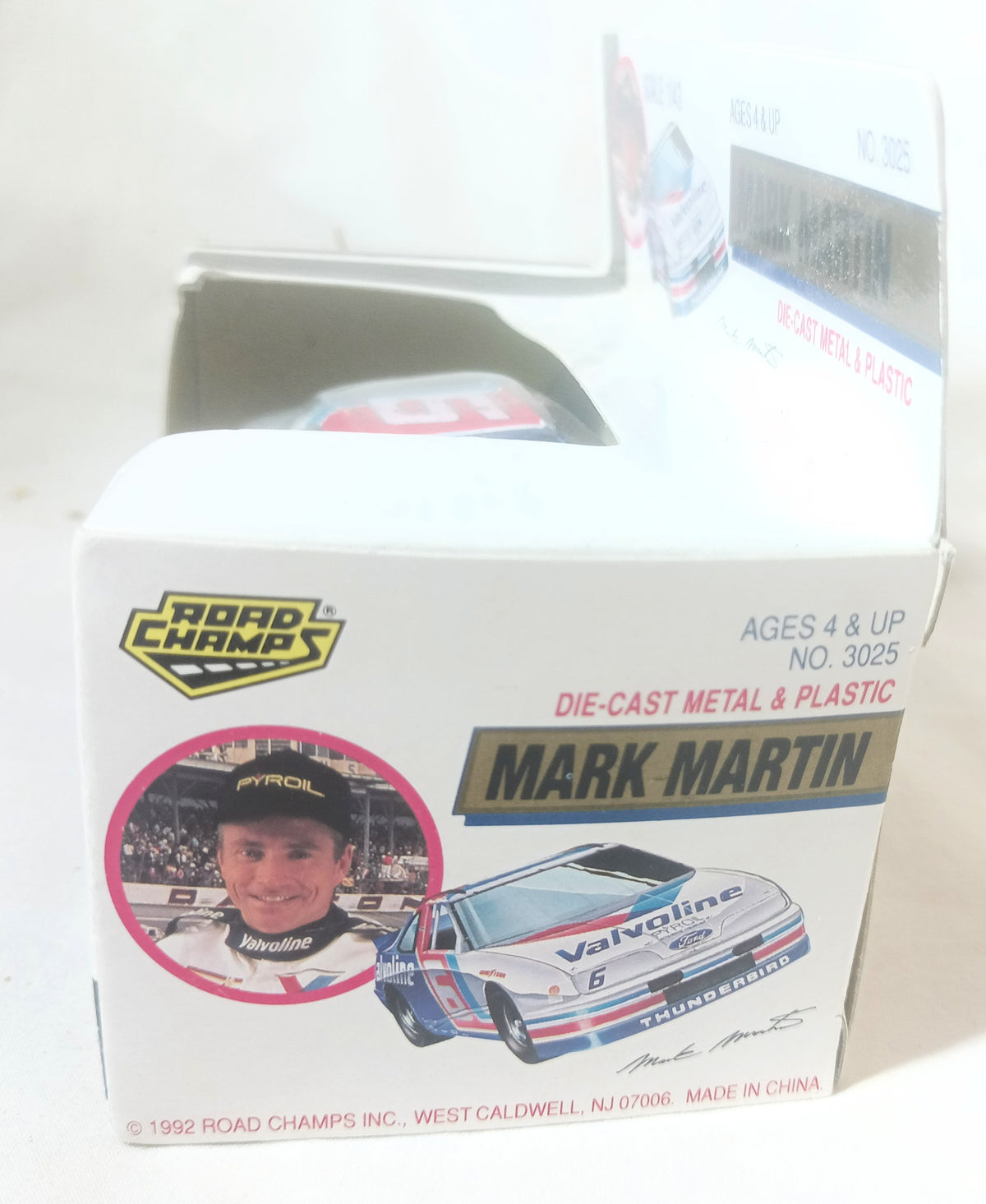 Road Champs Stock Car Collection Mark Martin Valvoline Ford 1992 1:43 - TulipStuff
