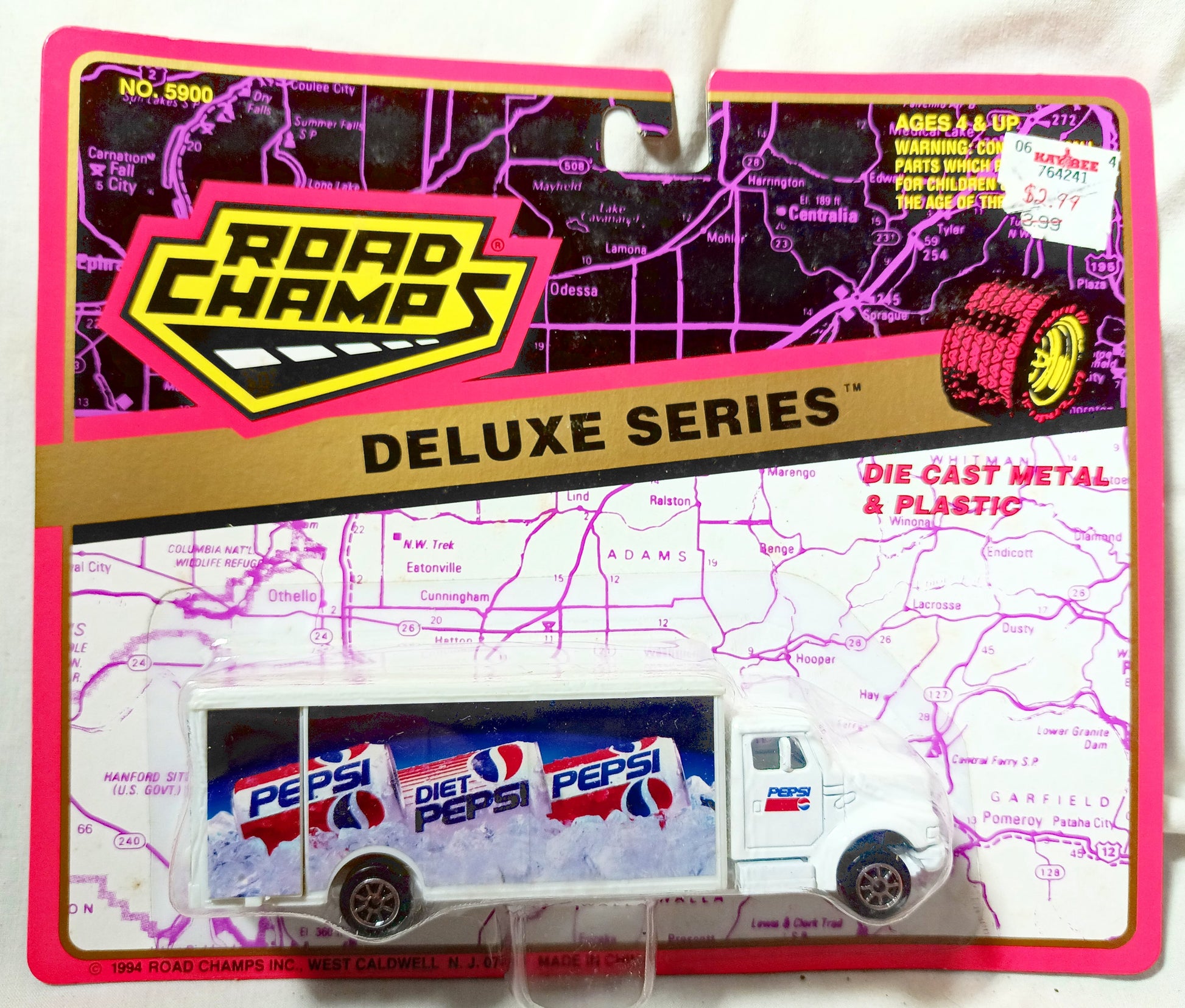Road Champs 5900 Deluxe Series Pepsi Soda Truck 1994 - TulipStuff