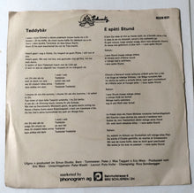 Load image into Gallery viewer, Rumpelstilz Teddybar Swiss Rock 7&quot; Vinyl Switzerland Schnoutz 1976 - TulipStuff
