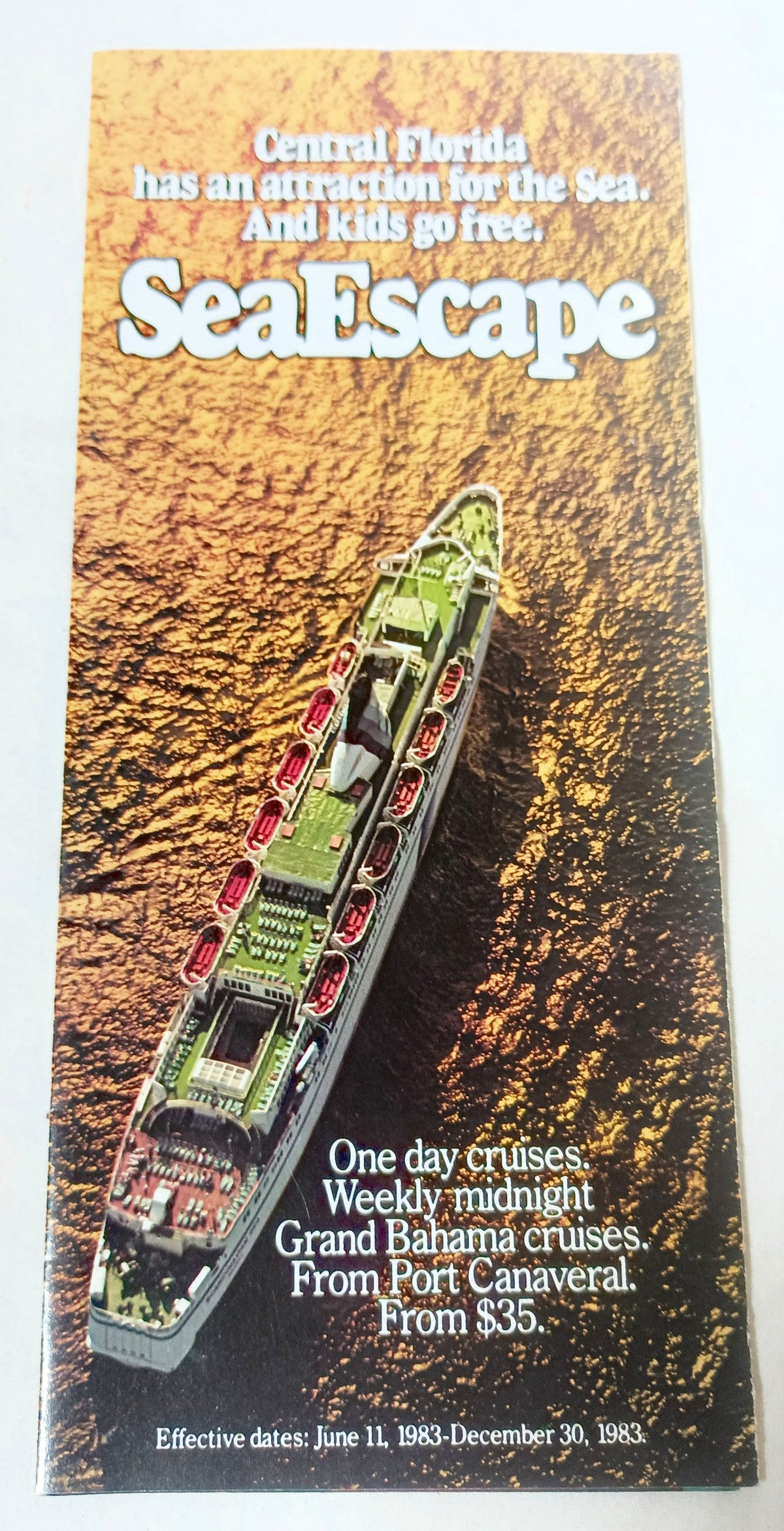 Scandinavian World Cruises ms Scandinavia 1983 1-Day Sea Escape Cruises - TulipStuff