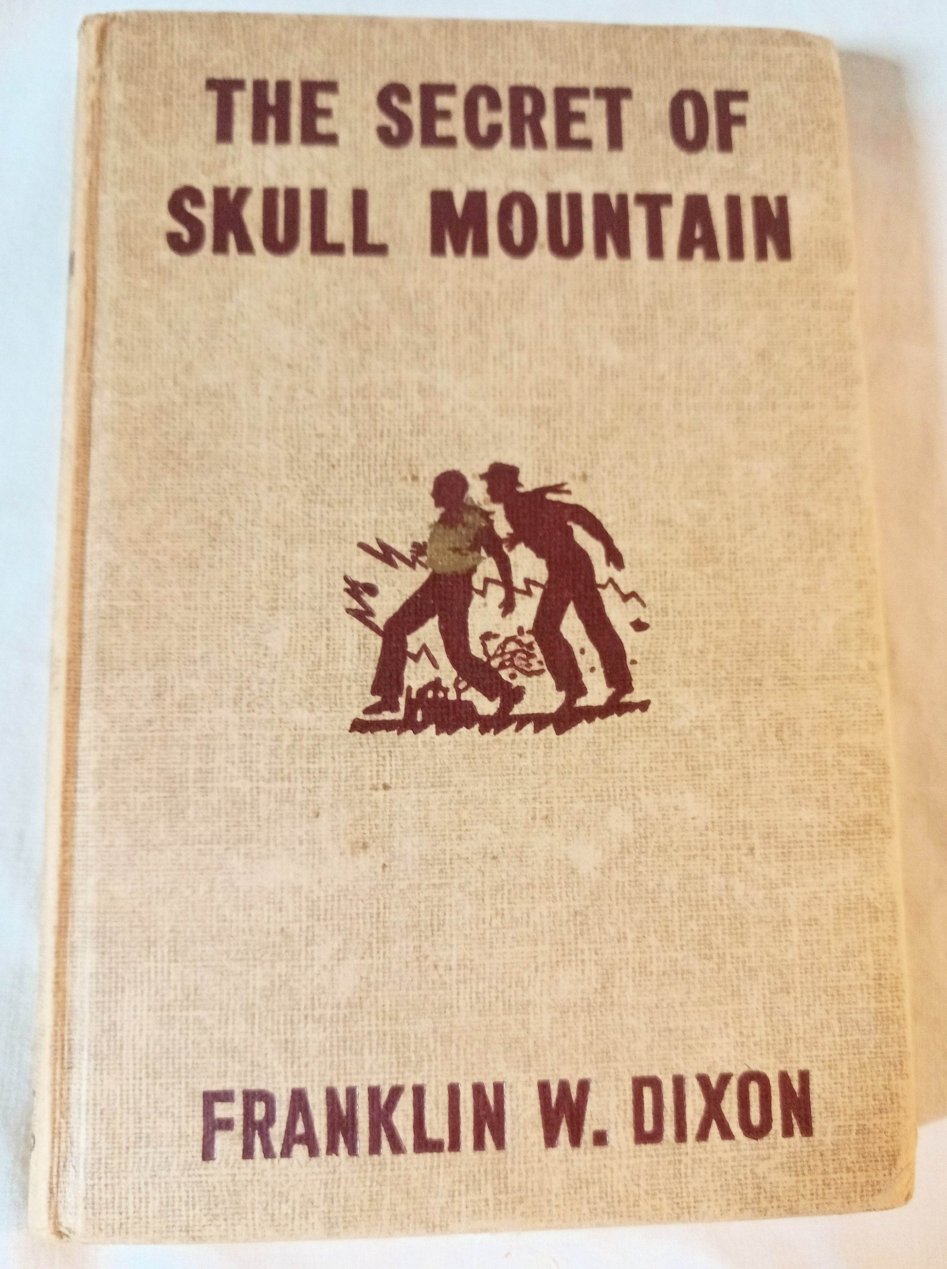 The Hardy Boys The Secret Of Skull Mountain Franklin W Dixon 1957 - TulipStuff