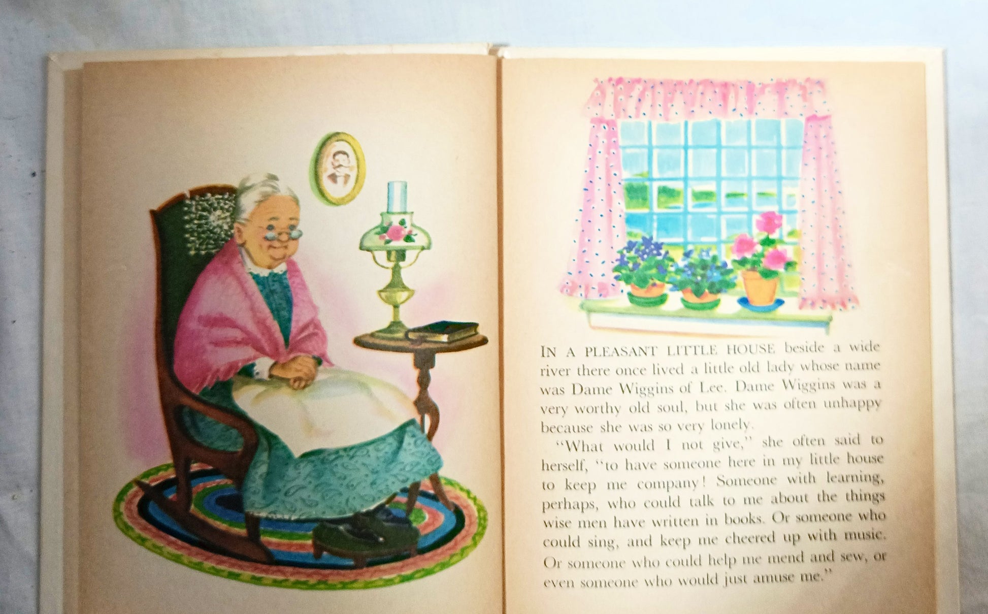 The Seven Wonderful Cats Wadsworth Tip-Top Elf Book Rand McNally 1956 - TulipStuff