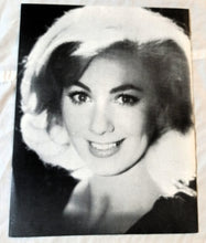 Load image into Gallery viewer, Shirley Jones On A Clear Day You Can See Forever Kenley Program 1967 - TulipStuff
