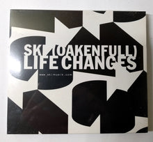 Load image into Gallery viewer, Ski Oakenfull Life Changes UK Deep House Disco Album CD 2000 - TulipStuff
