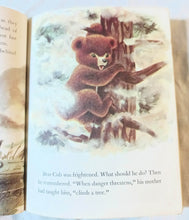 Load image into Gallery viewer, Smokey The Bear Little Golden Book Richard Scarry Jane Werner 1960&#39;s - TulipStuff
