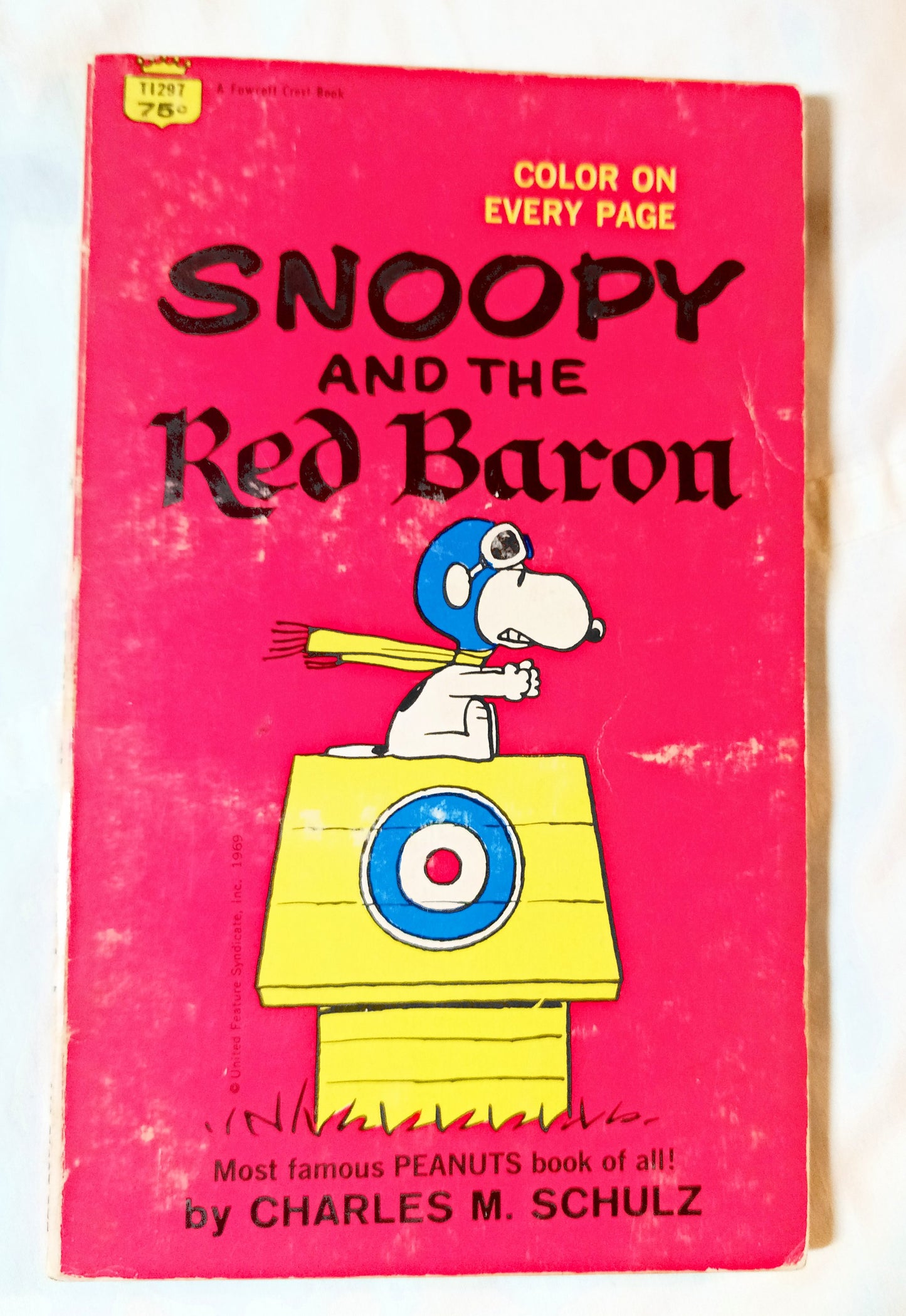 Snoopy And The Red Baron Peanuts Charles M Schulz Fawcett 1969 - TulipStuff