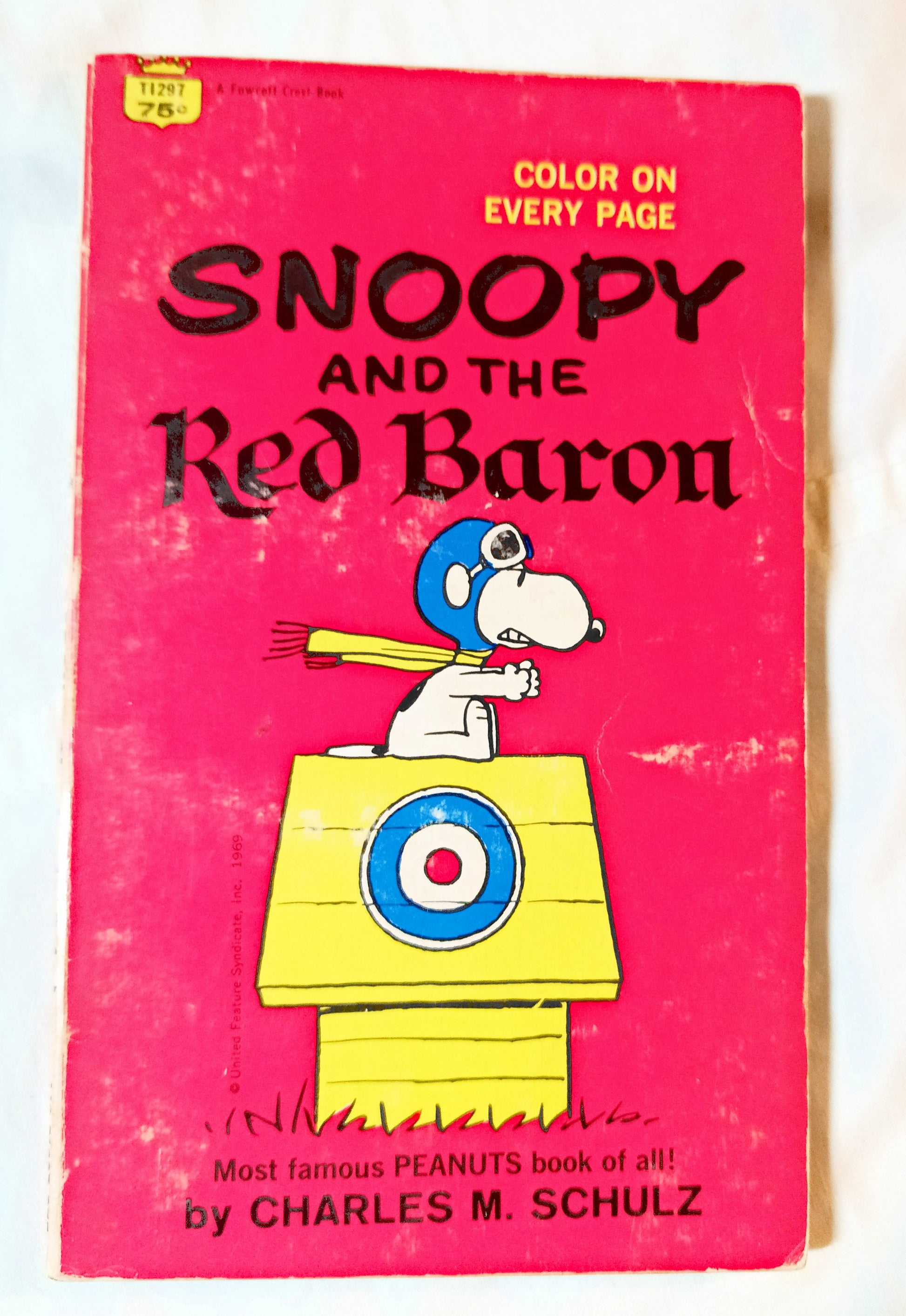 Snoopy And The Red Baron Peanuts Charles M Schulz Fawcett 1969 - TulipStuff