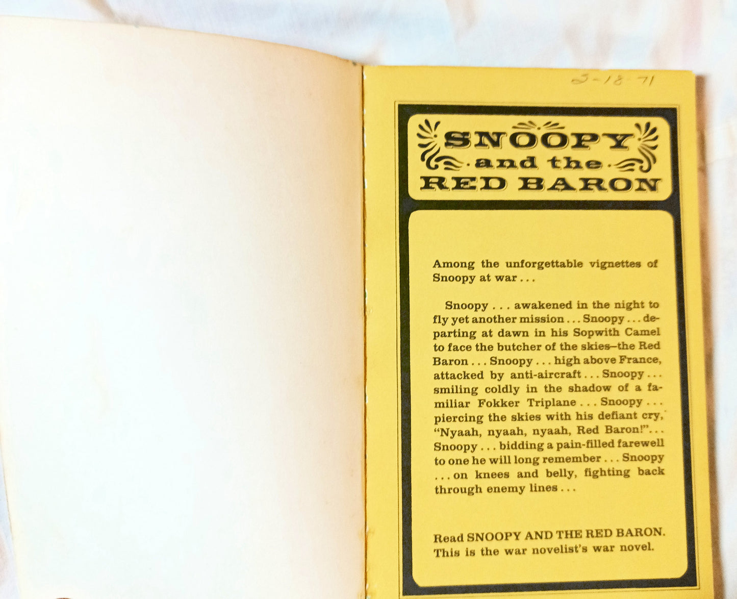 Snoopy And The Red Baron Peanuts Charles M Schulz Fawcett 1969 - TulipStuff