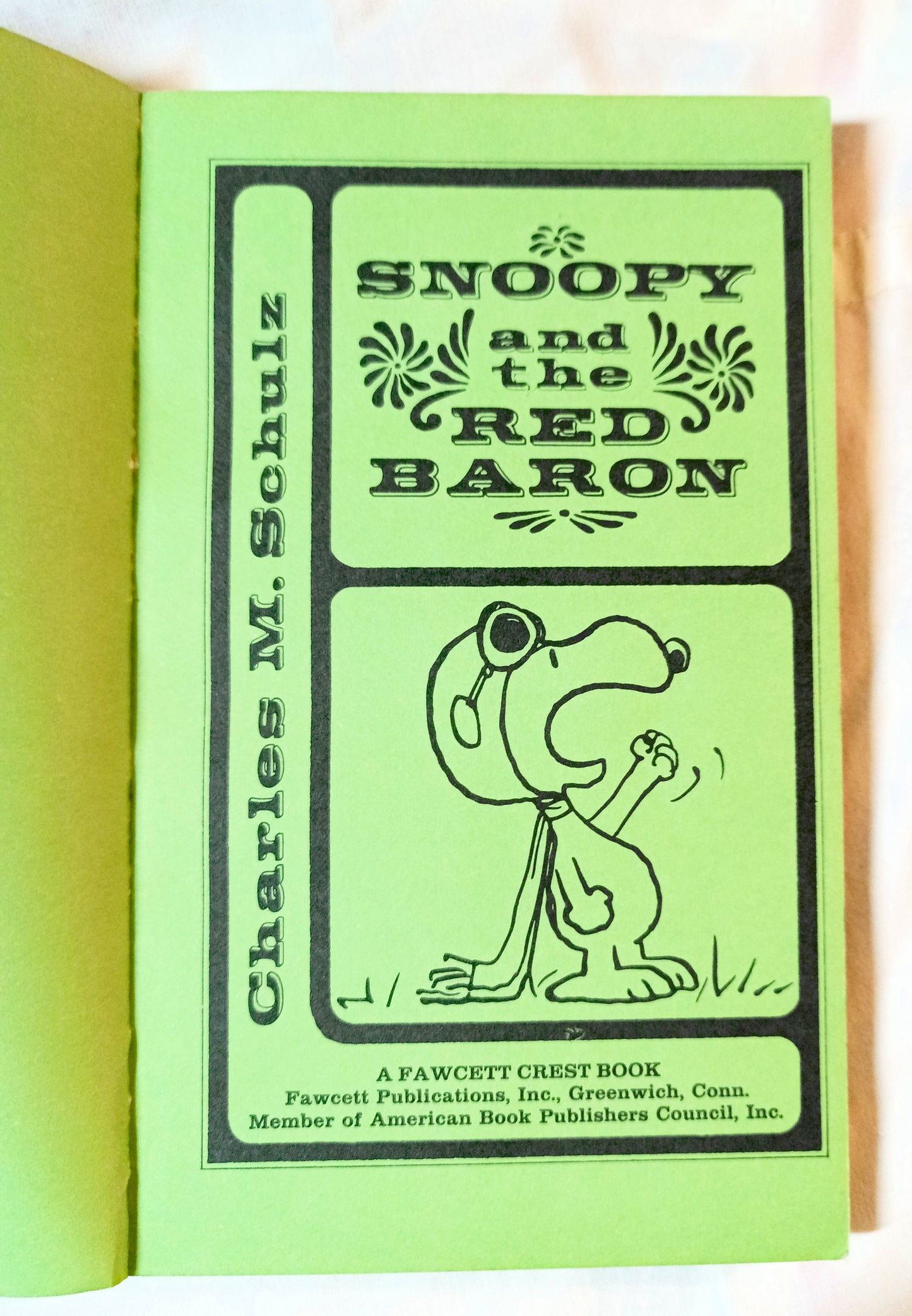 Snoopy And The Red Baron Peanuts Charles M Schulz Fawcett 1969 - TulipStuff
