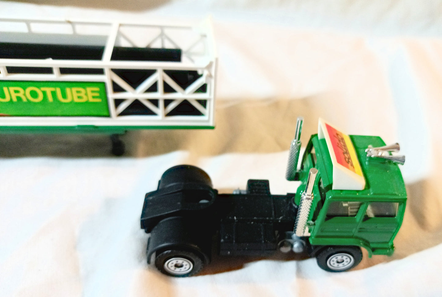 Solido 3503 Renault Saviem Fardier Truck Eurotube Toner Gam III 1982 - TulipStuff