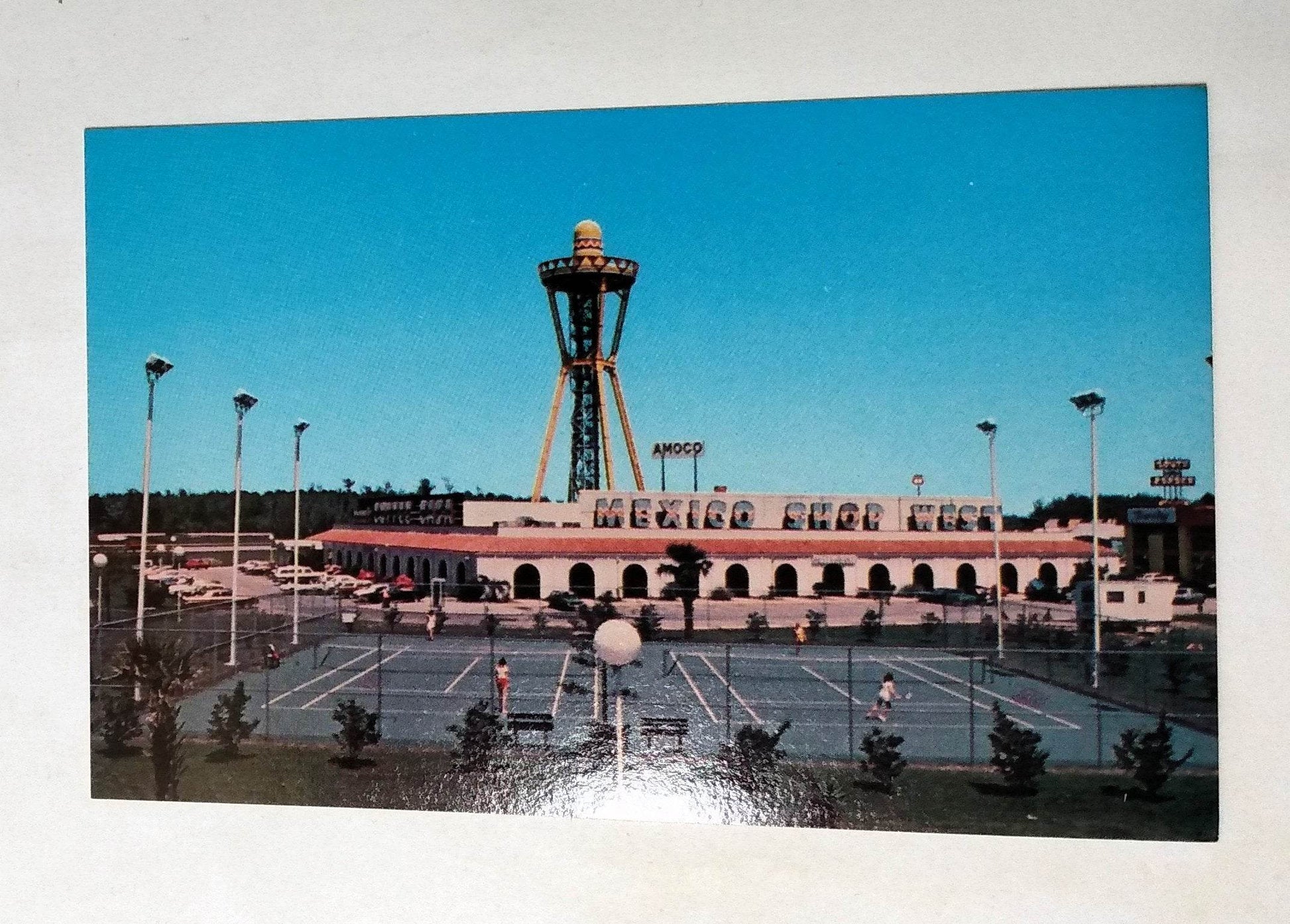 South Of The Border Pedro's Sombrero Tower Dillon South Carolina 1970s - TulipStuff