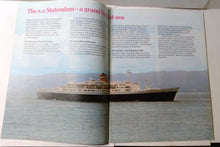 Load image into Gallery viewer, Holland America Cruises ss Statendam 1974 7-Day Bermuda Cruise Brochure - TulipStuff
