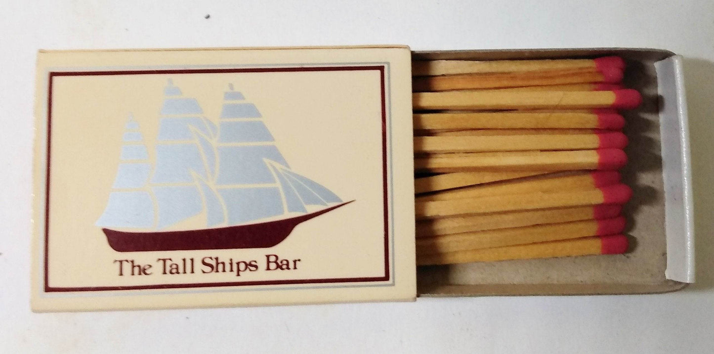 The Tall Ships Bar Vista Hotel 3 World Trade Center NYC Matchbook 1980's - TulipStuff