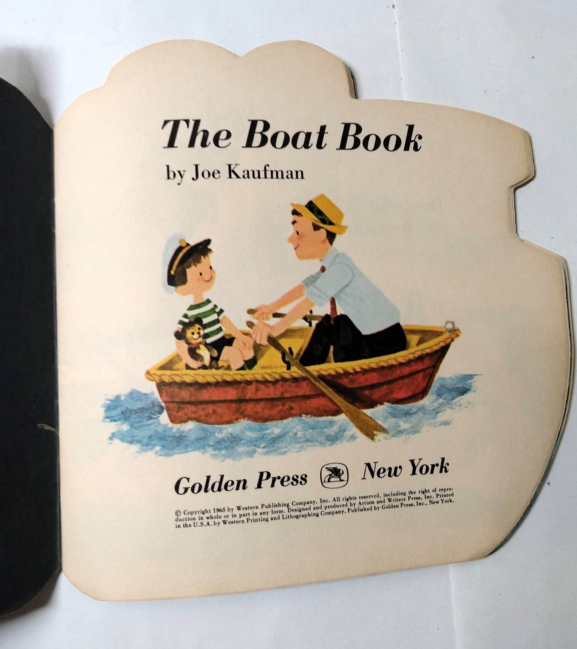 The Boat Book by Joe Kaufman - A Golden Shape Book 1965 - TulipStuff